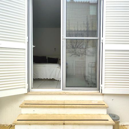 קווארטיירה Moradia Geminada V0 - Localizacao Central - Privada מראה חיצוני תמונה